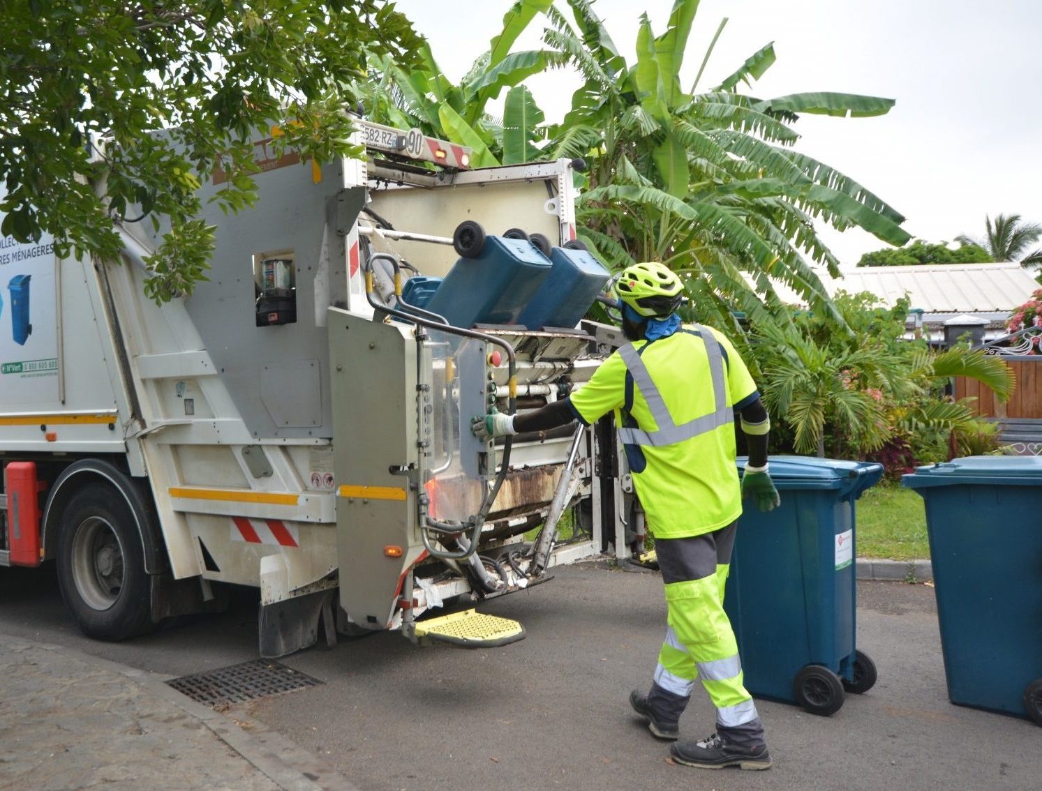 La Possession : consigne exceptionnelle concernant la sortie des bacs à déchets La Possession : consigne exceptionnelle concernant la sortie des bacs à déchets
